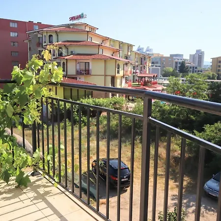 Guest house 